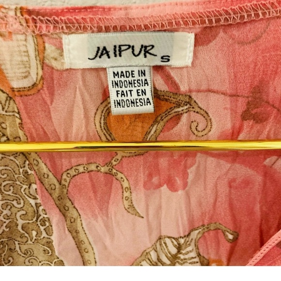 Two Pink Jaipur Blouse 
Silver & Ruffling & Pink with designs - Picture 9 of 11